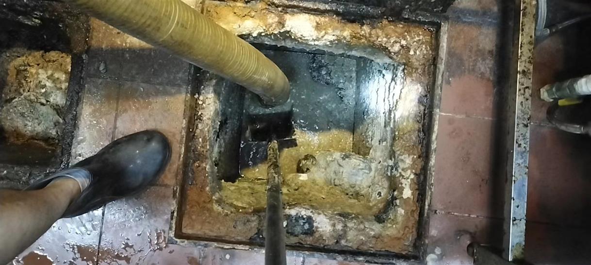 东湖化油池清理-污水池清掏