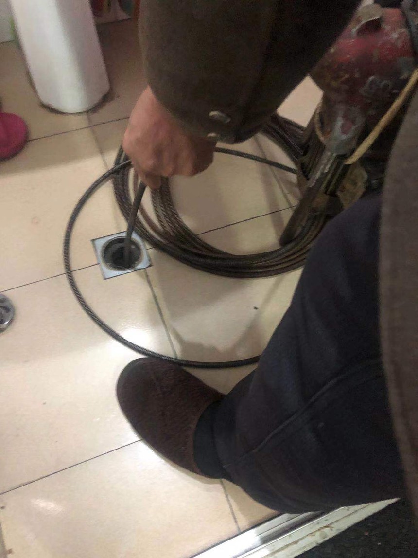 东湖下水道贵重物品打捞